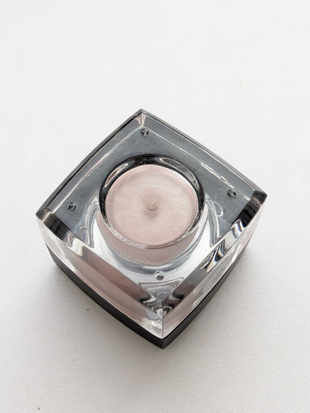 e.l.f. Cream Eyeshadow DAWN #31216 Champagne Taupe Shade DISCONTINUED